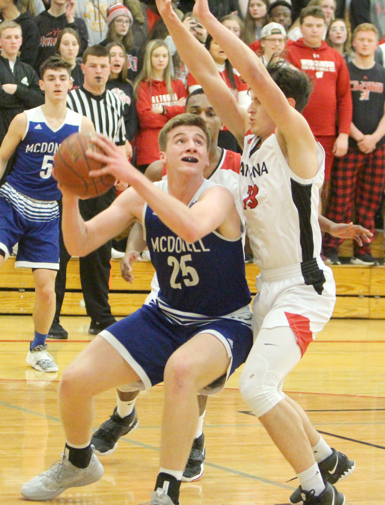 McDonell boys basketball at Altoona 2-13-20